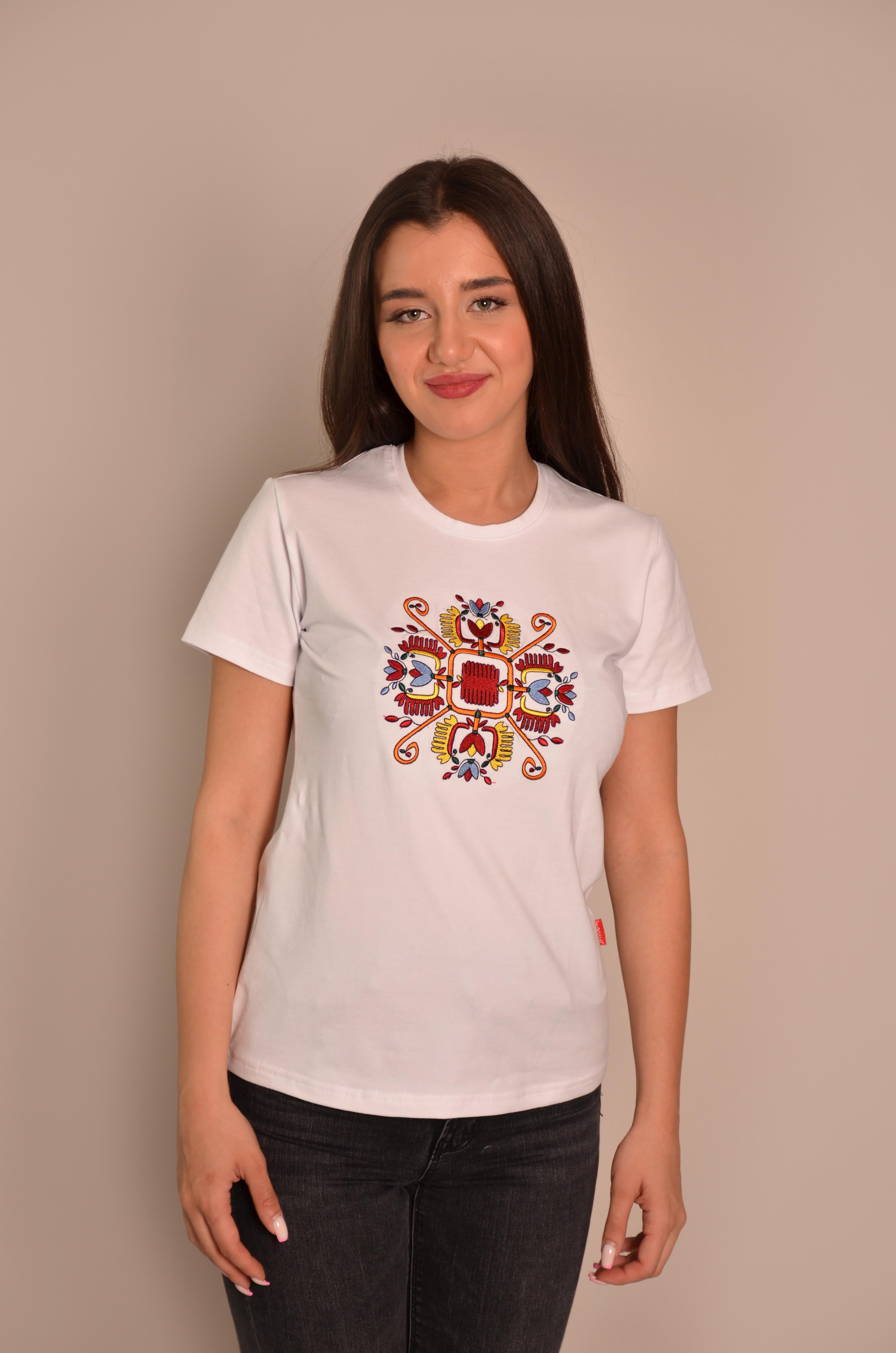 Тениска "Българка"